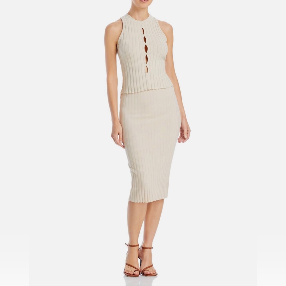 Capri Ribbed Cutout Tank Top - Picture 2 of 6